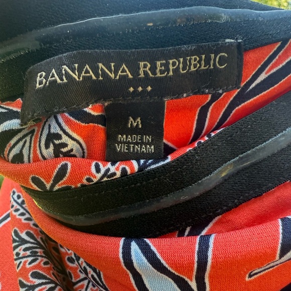 BANANA REPUBLIC Floral Strapless Tube Maxi Dress in Medium - Picture 4 of 5